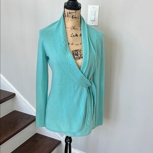Lilly Pulitzer 100% cashmere wrap sweater. Size large